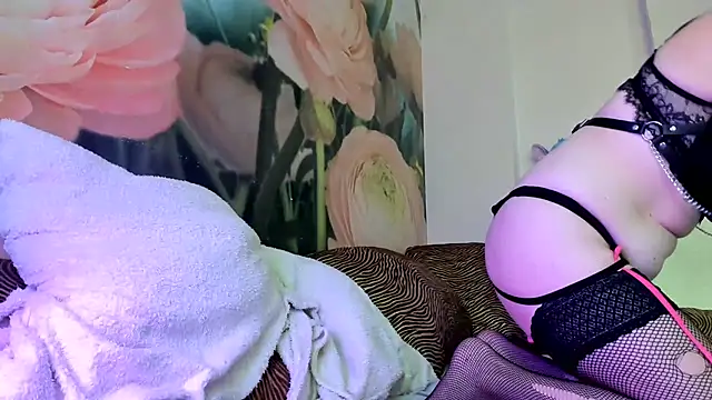 RosyFoxy webcam