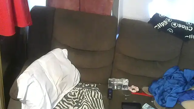 SassyCrystal77 webcam