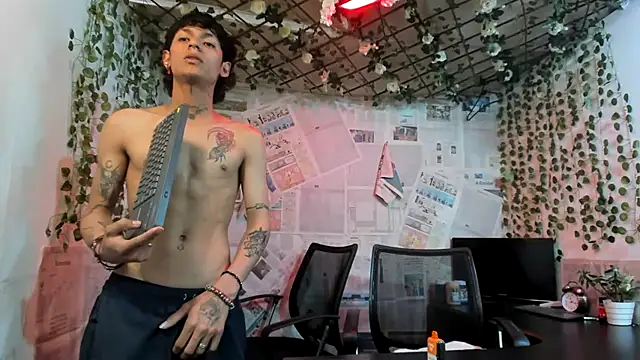 Bastian_boyshot77 webcam