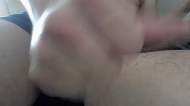102Anonim webcam