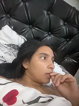Blowjob-Queen_ webcam