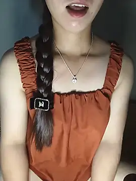 Fiona_2026 live cam on StripChat