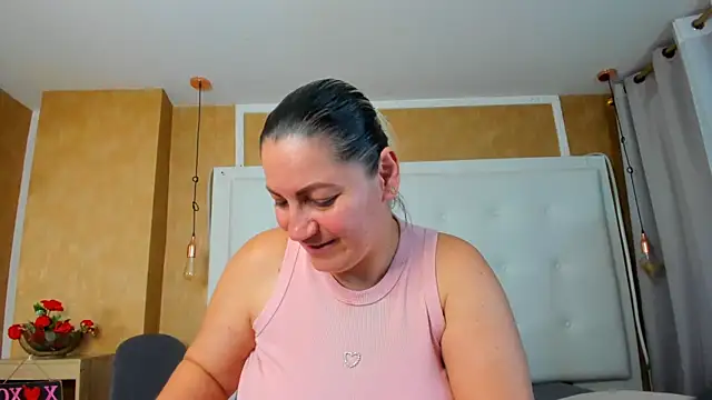 Heidy_milf webcam