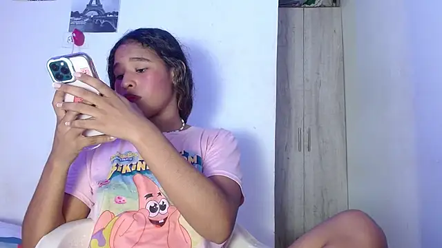 Lunaa__Velvet webcam