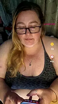Iceprincess2bad4u webcam