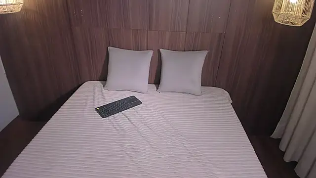 ana_beckett webcam