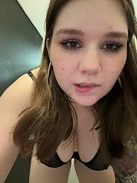 PumaShyXD webcam