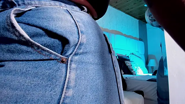 lia_mariana webcam