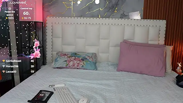 hornybarelylegalgirl webcam