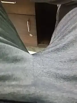 loki-king-143 (M young) - Cum shot