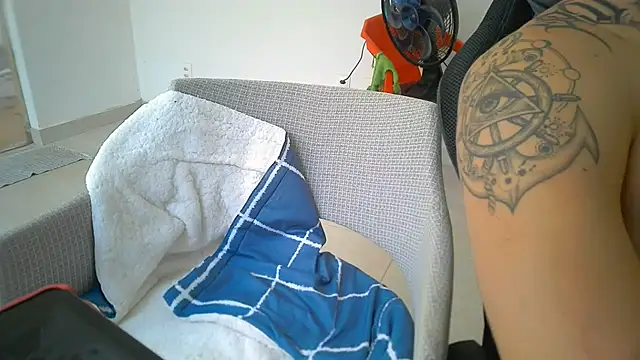 cleopriv00 webcam