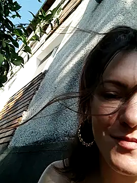 LoraBelle12 webcam
