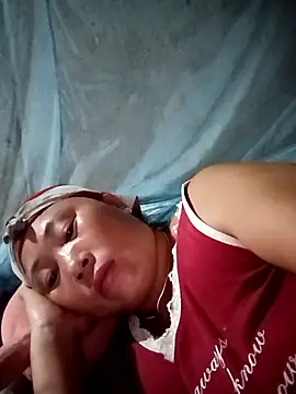 NyloveSquirt webcam