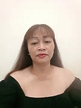 Baby-ladyboobs2026 webcam