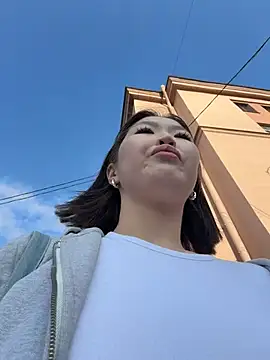 CreamPuff- webcam