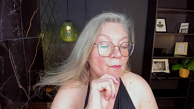NataliMellow webcam