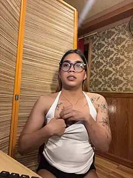 Miss_alcyone live sex cam