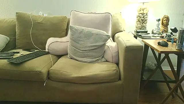 Check-Mate live sex cam