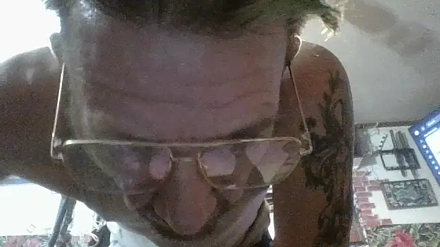 In2itvegassstyle webcam