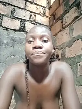 Black_juicy24 webcam
