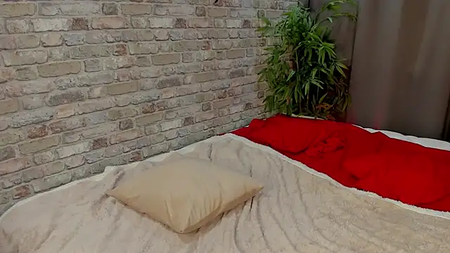 kikipeach webcam