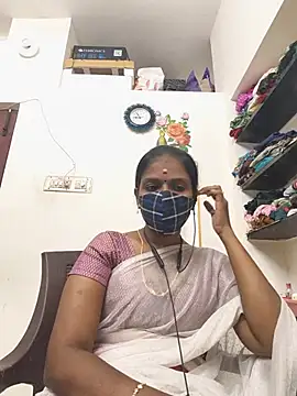 Tamil_Yalini12 webcam