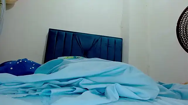 kenyka_bigass webcam