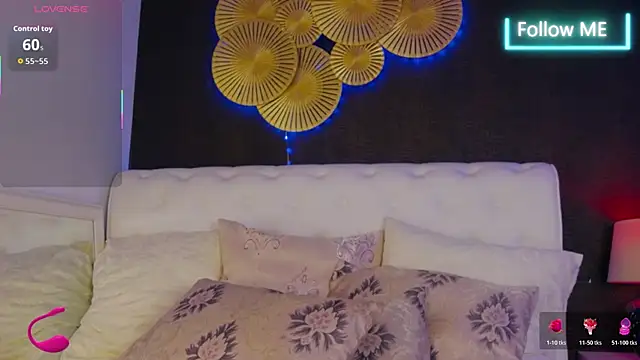 BellaKarma live cam