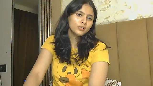naira_fit (F young) - nude hot dance