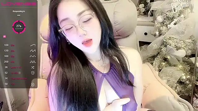 Monica-666888- webcam