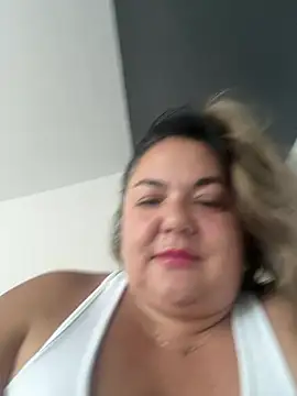 MikyVesela webcam