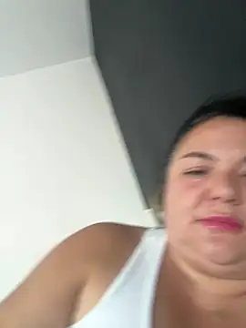 MikyVesela webcam