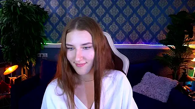 MirellEmber webcam