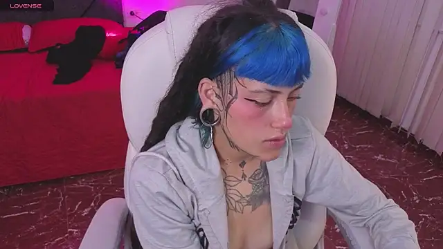 _sharlotte777 webcam