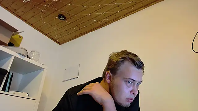 112boy webcam