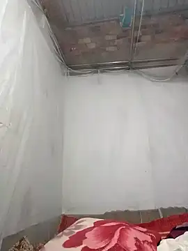 BigAss-69 webcam