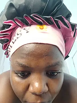 Black_prettty webcam