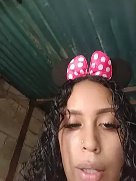 Tu-Diablita_Caliente webcam