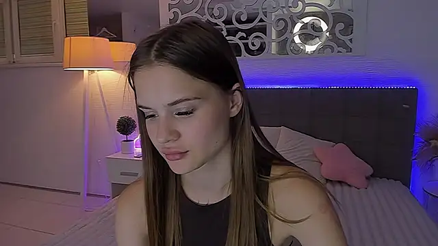 LuisaClover webcam