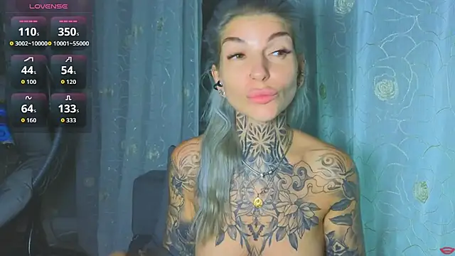 tattooedBabyy webcam