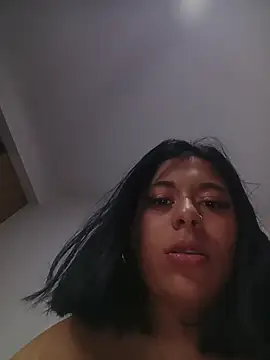 Laila_and_konny webcam