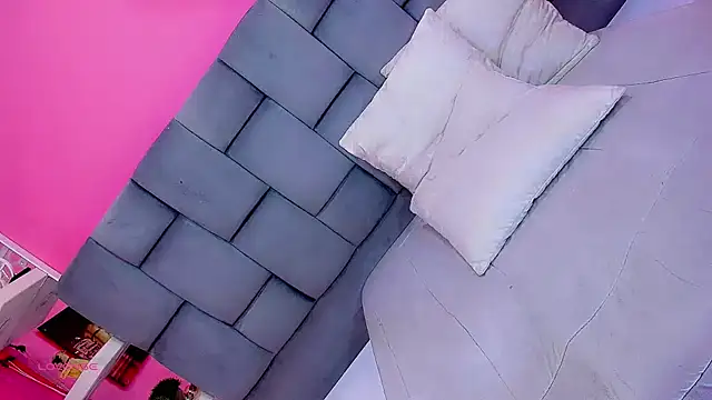 Michelle_San webcam