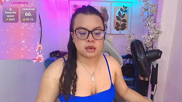 Emmy__honey webcam