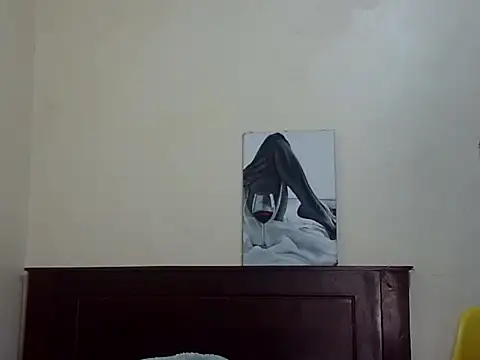 Sexy-suzy live cam on StripChat