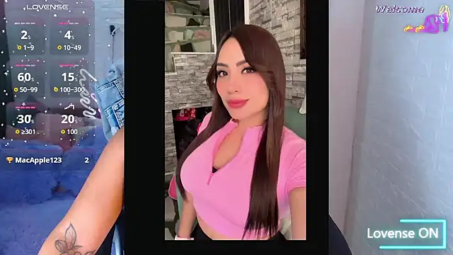 Paulina_627 webcam