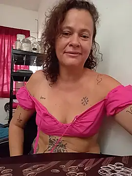 Lilibhet live cam on StripChat