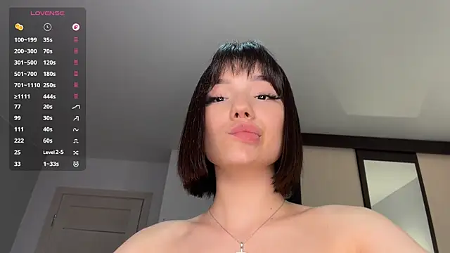 Barbie_Aria live cam on StripChat