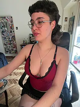 infernaldeity webcam