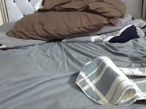prettychocolatepetite webcam