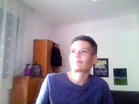 YeahsGirl webcam
